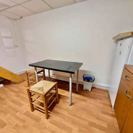 Appartement Cozy In Championnet - Quiet & Location *